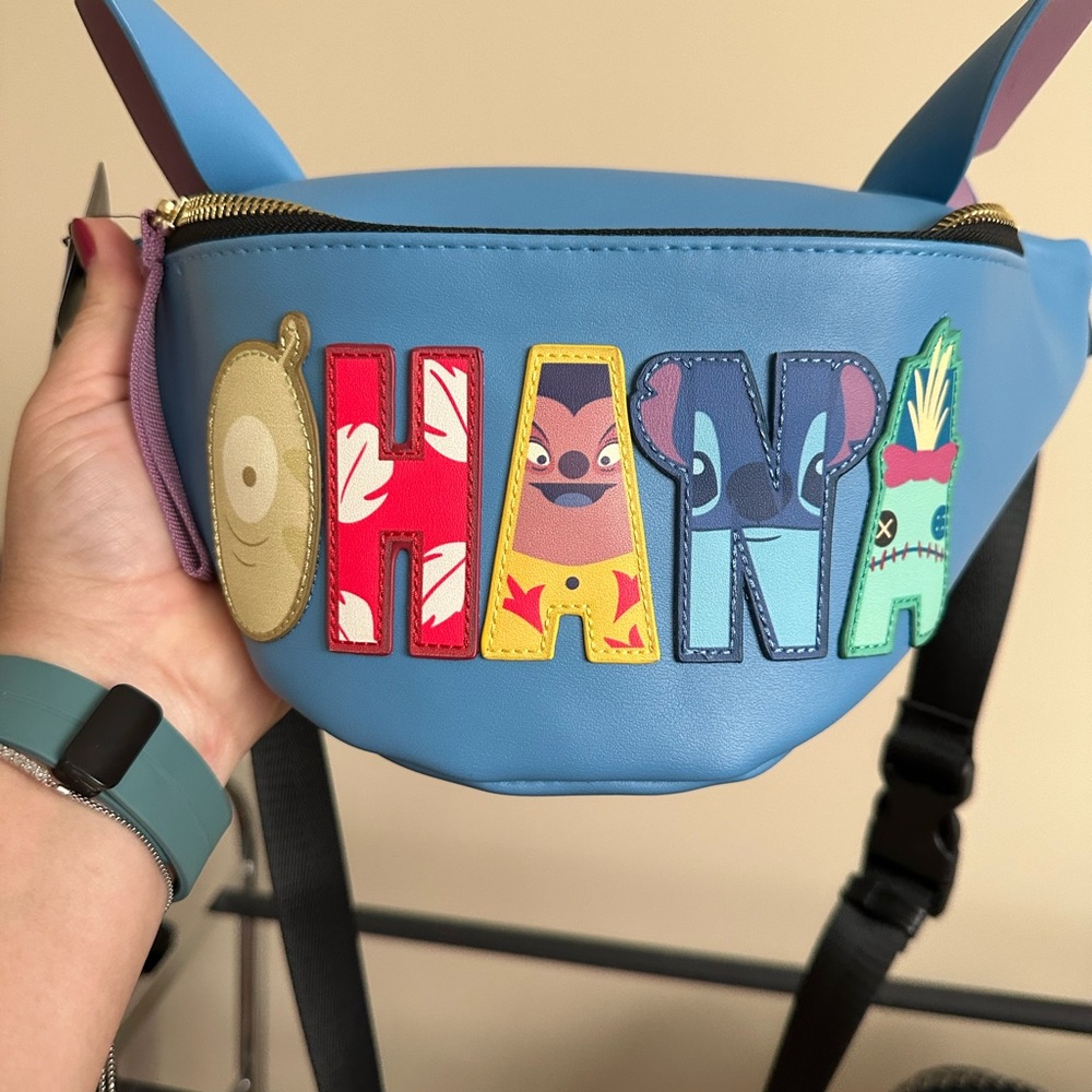 NWT Loungefly Ohana Fanny Pack